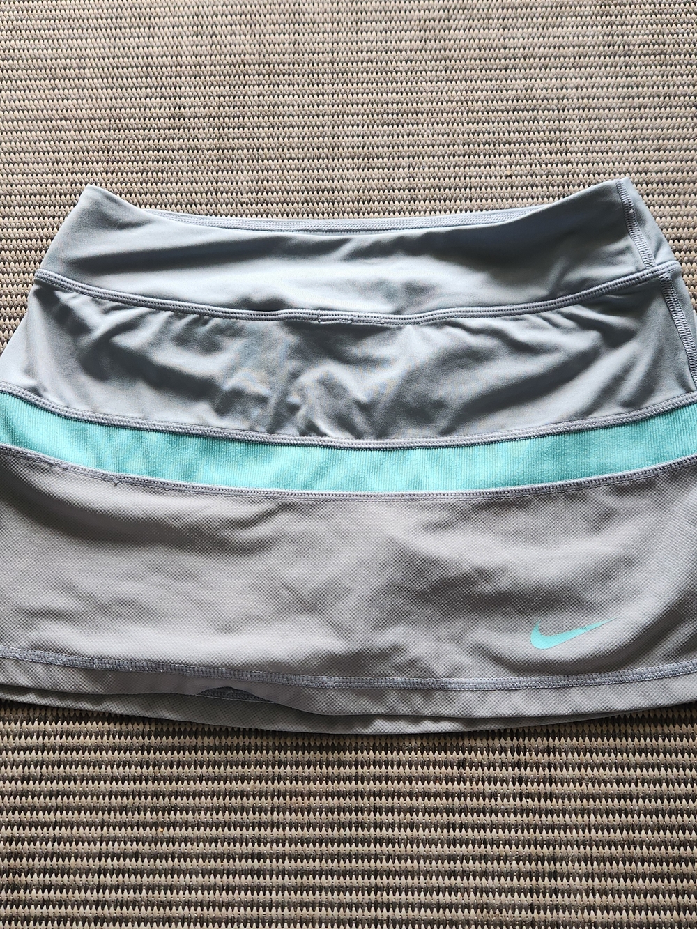 Nike Women's Grey Skirt with Mint Stripe